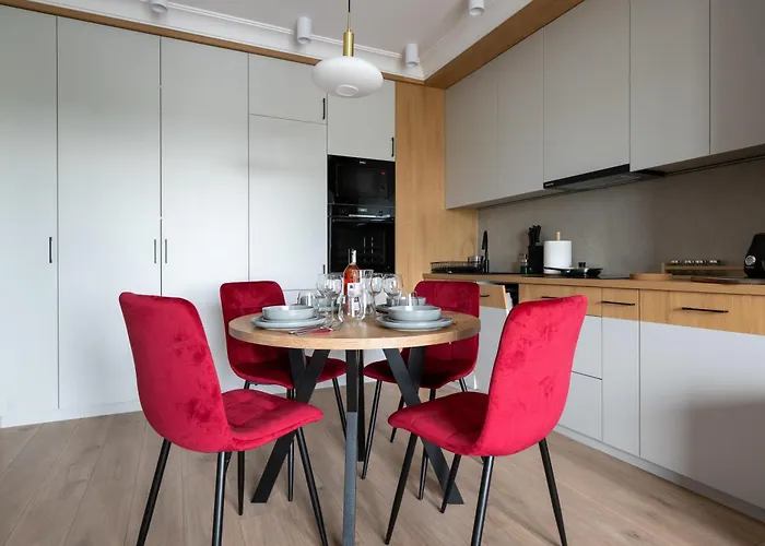 W Stylu Feng Shui Na 10 Pietrze Z Widokiem, Bezplatny Parking, Nowy Budynek, Dostep Na Kod Lägenhet