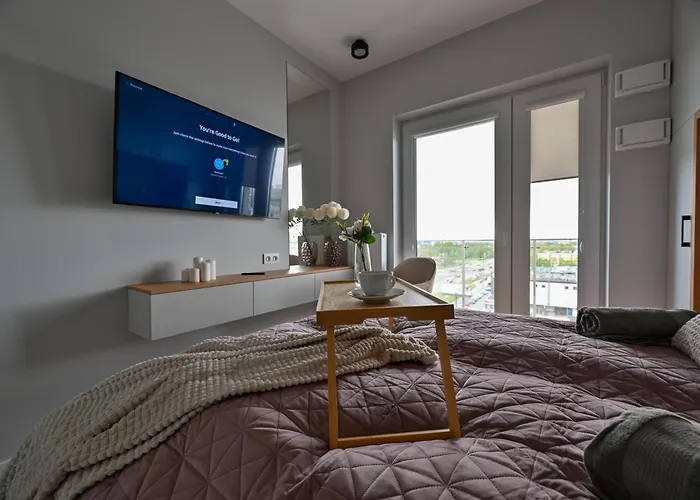 W Stylu Feng Shui Na 10 Pietrze Z Widokiem, Bezplatny Parking, Nowy Budynek, Dostep Na Kod * Łódź