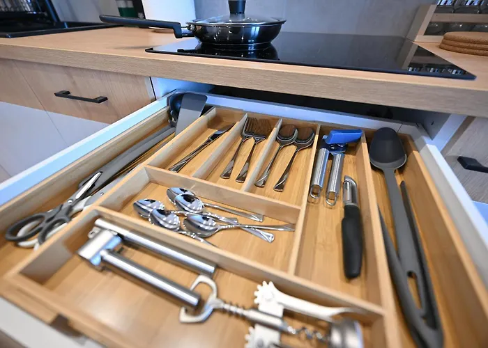 W Stylu Feng Shui Na 10 Pietrze Z Widokiem, Bezplatny Parking, Nowy Budynek, Dostep Na Kod